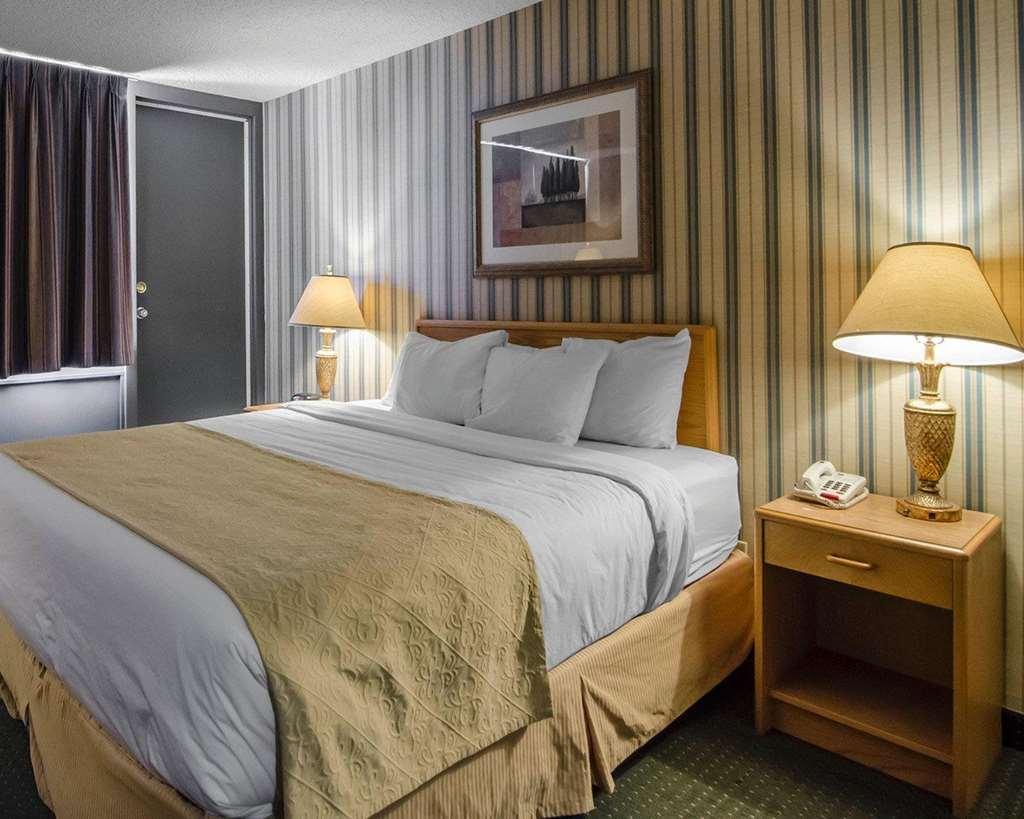 Hotel Ramada By Wyndham Whitecourt Pokoj fotografie